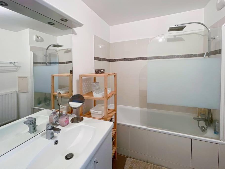 Le Chanteloupien - Appartement Pour 6 Proche Disneyland Paris Exteriör bild