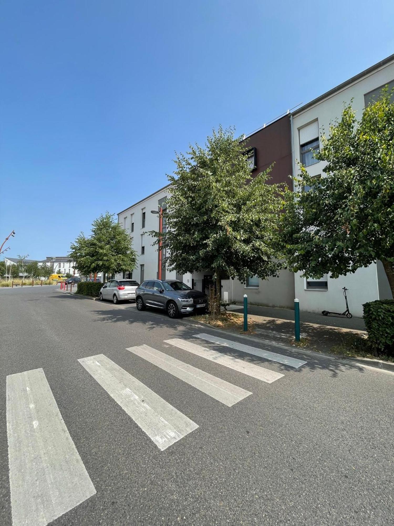 Le Chanteloupien - Appartement Pour 6 Proche Disneyland Paris Exteriör bild